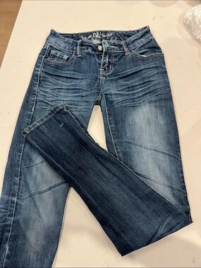 Mid-Rise Dark Blue Washed Skinny Jeans